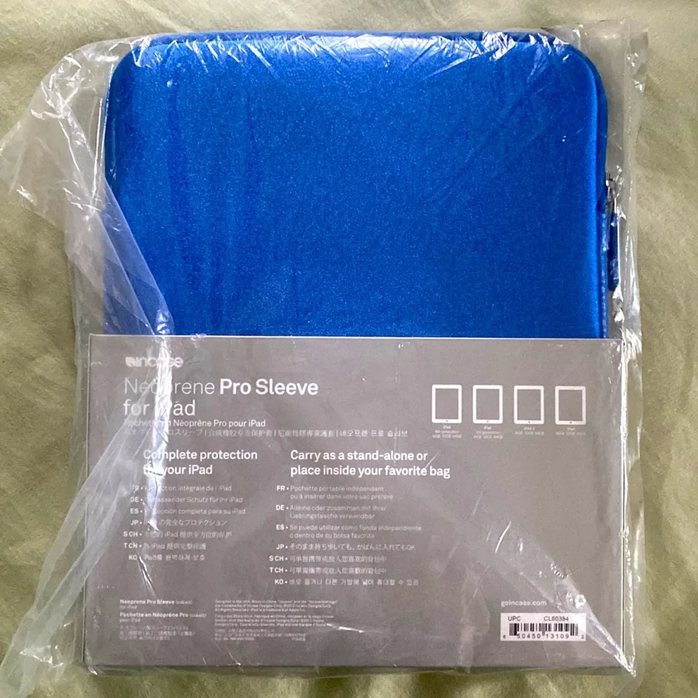 Incase Neoprene iPad Sleeve in Cobalt Blue